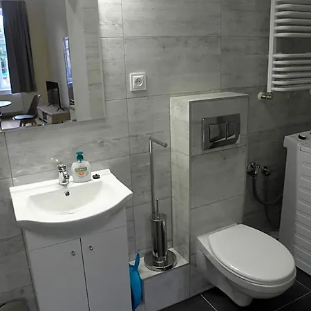 Anieli Krzywon Hostel *