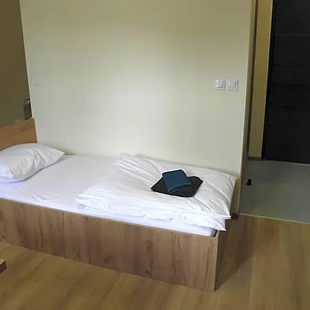 Hostel Anieli Krzywon